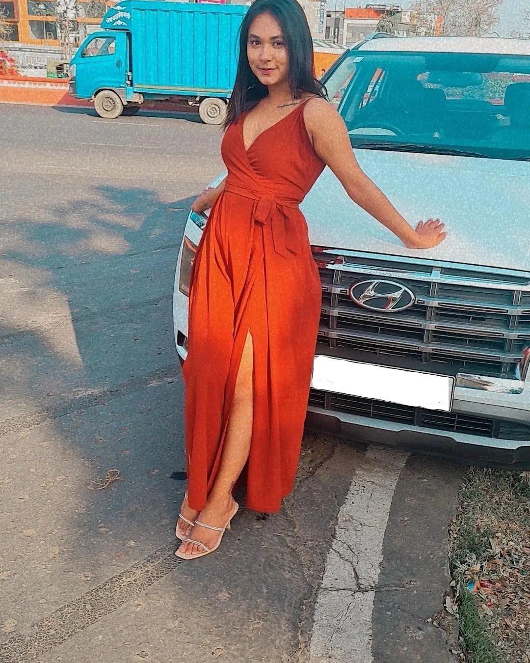 female call girl in Darjeeling